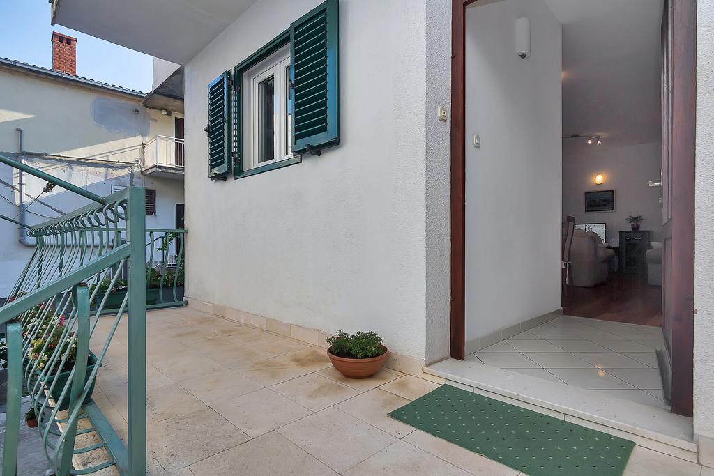 Apartments Smiljka Makarska Ngoại thất bức ảnh
